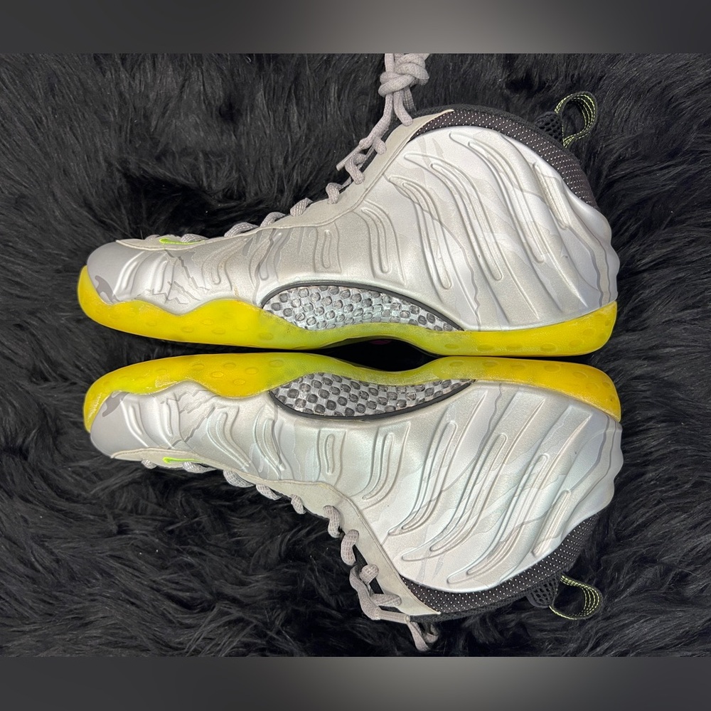 NIKE AIR FOAMPOSITE ONE Silver Volt Camo | Size 11.5M - Picture 8 of 9